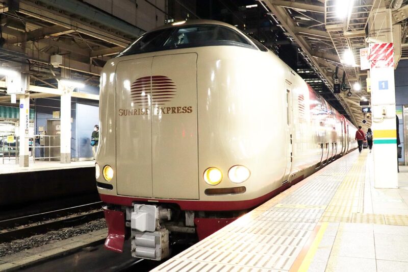 寝台列車「サンライズ出雲・瀬戸」