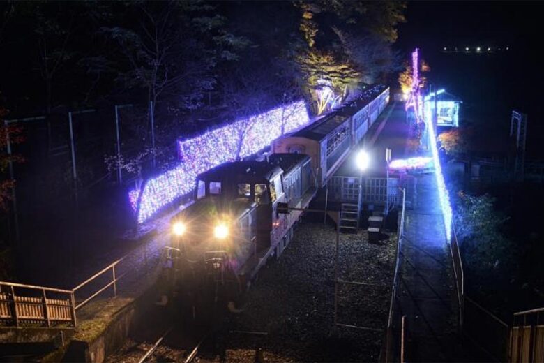 「クリスマス ロマンチック トレイン」イメージ（嵯峨野観光鉄道ニュースリリースより）
