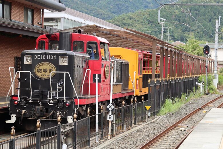 嵯峨野観光鉄道「トロッコ列車」