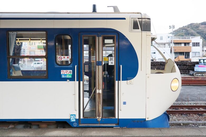 JR四国の観光列車「鉄道ホビートレイン」