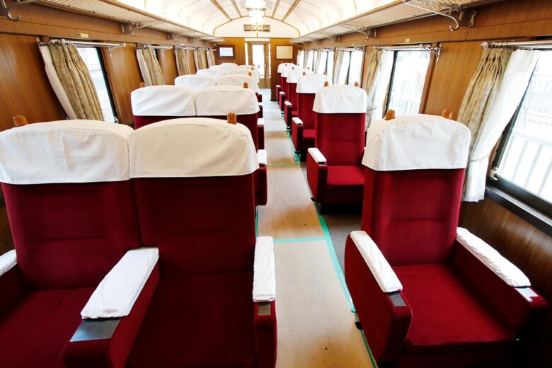 JR西日本の観光列車「SLやまぐち号」グリーン車指定席