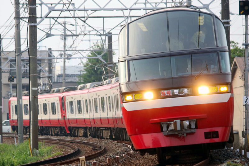 名鉄の観光列車「パノラマSuper」