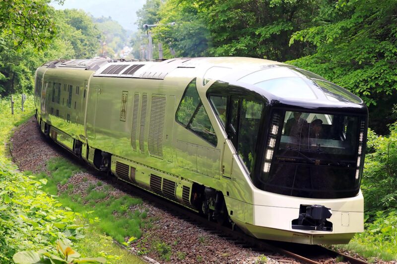 JR東日本の豪華寝台列車「TRAIN SUITE 四季島」